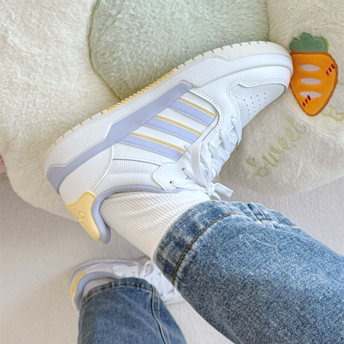 Adidas/阿迪达斯Neo ENTRAP女子运动低帮休闲小白鞋板鞋 JP9961