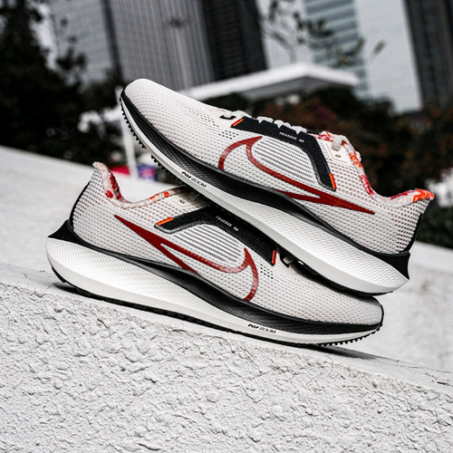 耐克女鞋AIR ZOOM PEGASUS 飞马40缓震公透气跑步鞋 FN3477-100