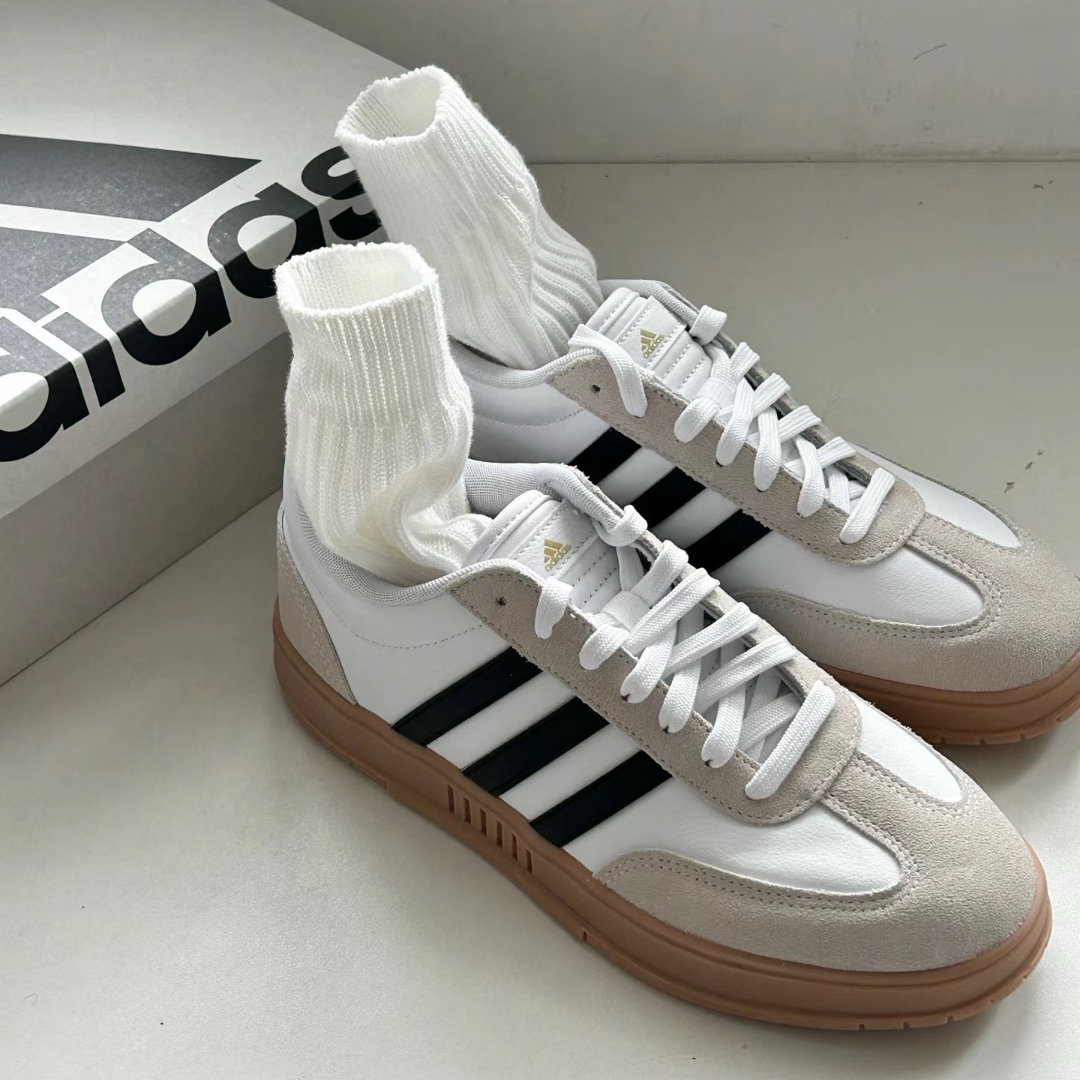 ADIDAS阿迪达斯男女GRADAS复古休闲板鞋低帮网球鞋小白鞋 IE9044