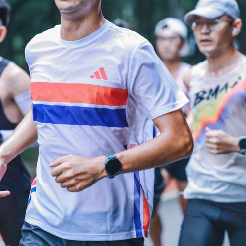 Adidas阿迪达斯夏季款男士半袖经典拼接跑步运动短袖T恤 JD7315