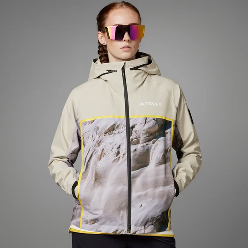 ADIDAS阿迪达斯terrex 女子国家地理联名款户外运动外套 IC1992