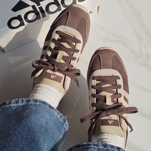 ADIDAS阿迪达斯 VS JOG 2.0 男女复古德训鞋运动低帮休闲鞋JS1123
