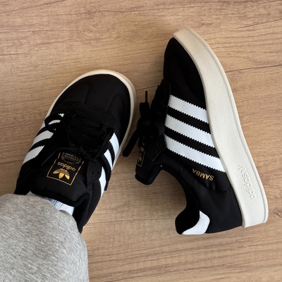 阿迪达斯三叶草SAMBA女子面包鞋经典复古运动棉鞋T头鞋 IE1434