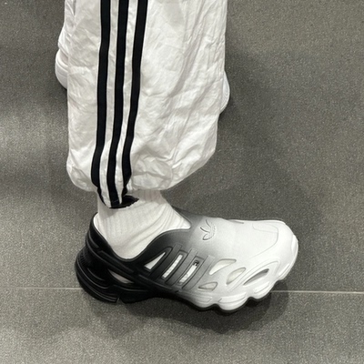 阿迪达斯ADIFOM SUPERNOVA男女休闲透气运动凉鞋 IF3961 IF3962