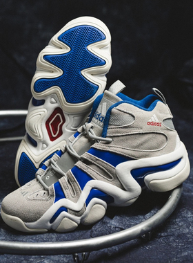 Adidas阿迪达斯 CRAZY 8 男女款防滑耐磨中帮运动篮球鞋 IG3737