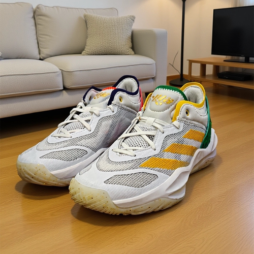 Adidas阿迪达斯 ADIZERO SELECT 男款防滑耐磨休闲运动鞋 JQ2402