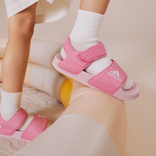 Adidas阿迪达斯 ADILETTE SANDAL K女童款透气魔术贴凉鞋 IH3634
