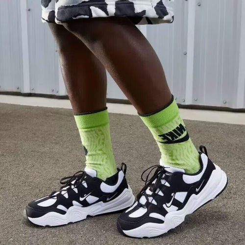 Nike耐克TECH HERA男子复古网面黑白熊猫老爹鞋休闲鞋FJ9532-101