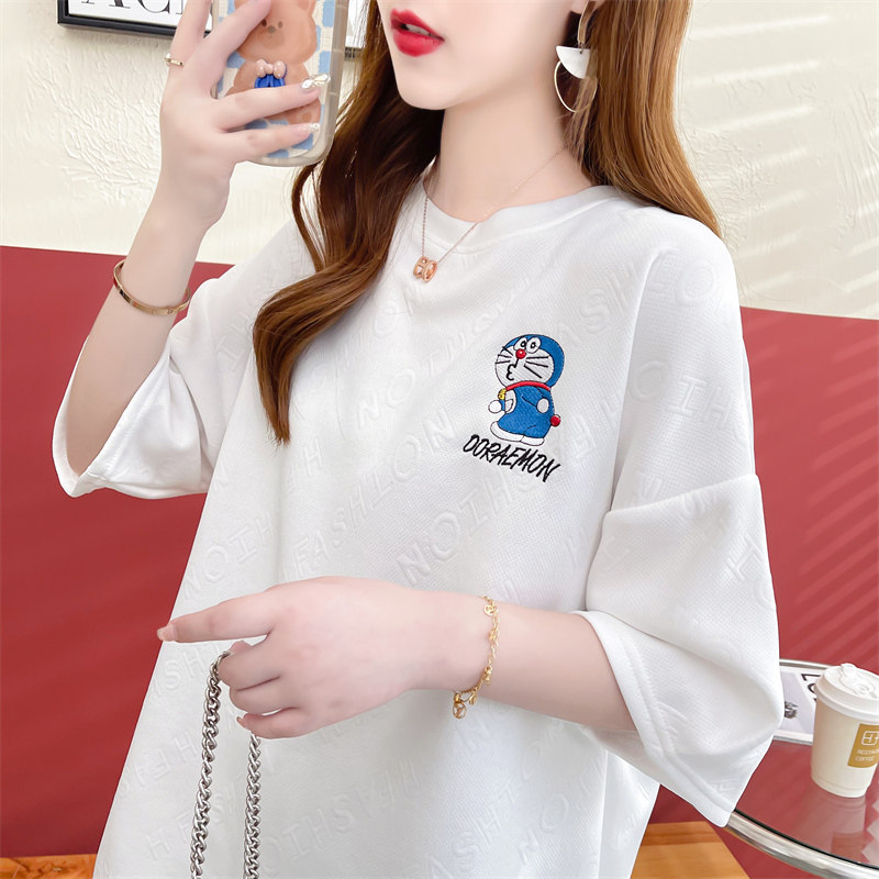 Large Women's wear Sense of design Cartoon Embroidery Short sleeved T-shirt 2022 new pattern summer By age Easy jacketin the Women's clothing/Boutique , Large size women  category - from Buy2taobao.com to provide professional Taobao agent buy service