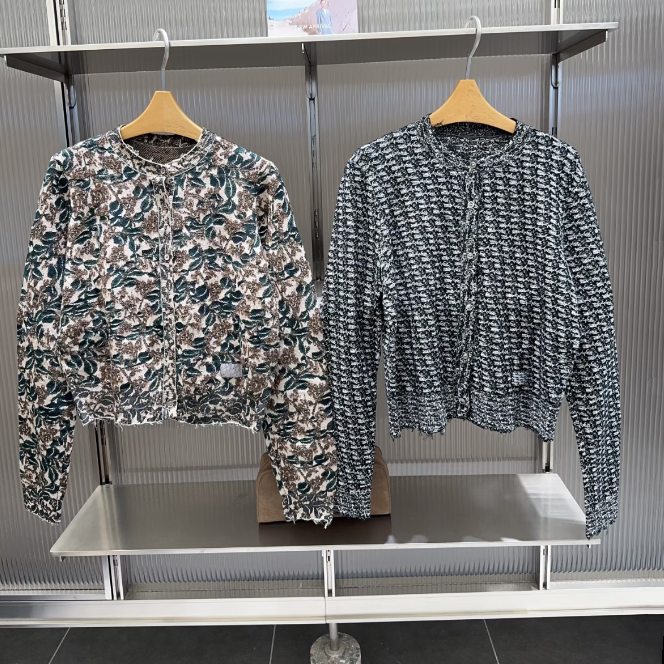 现货江南同款2025冬季新款复古修身显瘦圆领针织衫开衫 5PB310900