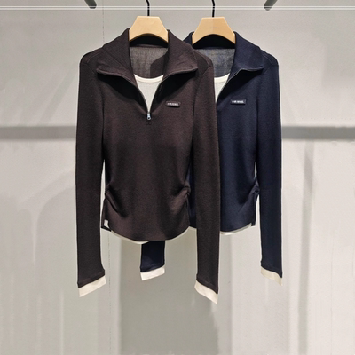 现货艾诺丝2025冬季新款女装字母刺绣修身翻领假两件针织AR804115