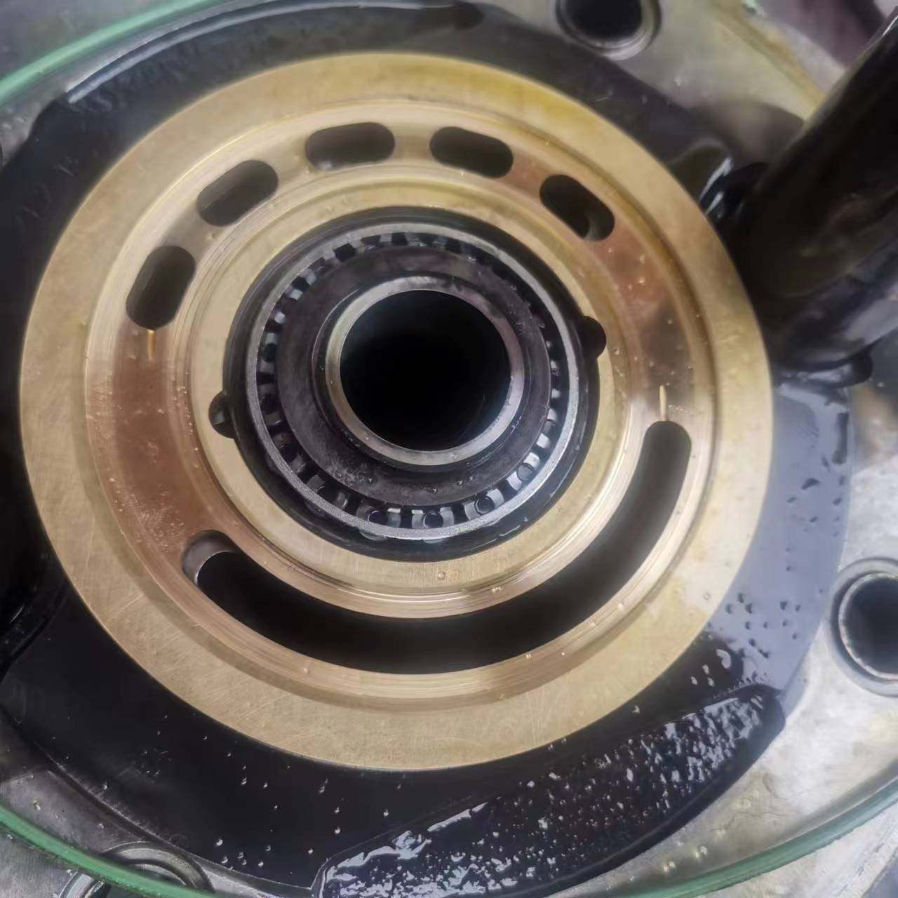 矿山专用液压泵A10VSO71比例压力流量柱塞泵广州佛山深圳东莞维修