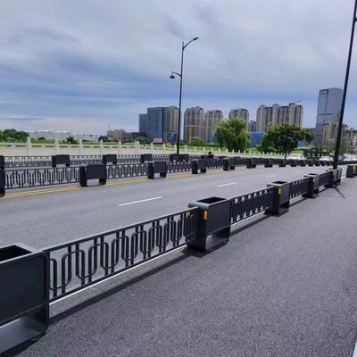 市政道路花箱护栏定制隔离组合不锈钢镀锌钢户外铁艺围栏花坛花圃