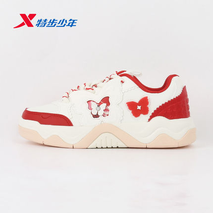 特步儿童鞋女大童板鞋2026春季新款百搭蝴蝶休闲鞋674114314008