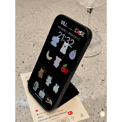 满屏可爱动物蛋糕适用iphone15pr