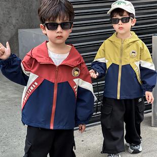男童哪吒拼色外套春秋季新款儿童韩版连帽冲锋衣帅气时髦宝宝上衣