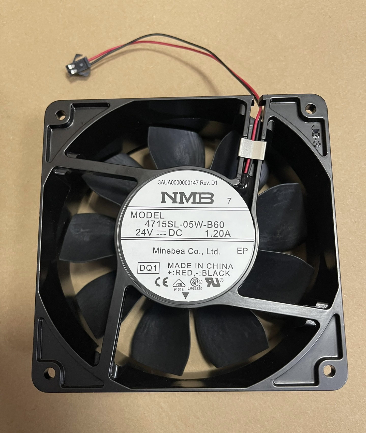 4715SL-05W-B60NMB1.2A