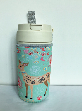 杯具熊咖啡杯500ml杯套卡通杯套手提成人可斜跨咖啡杯防摔保护套