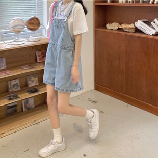 网红新款2026年新款高腰阔腿牛仔背带短裤女宽松减龄韩版吊带连体