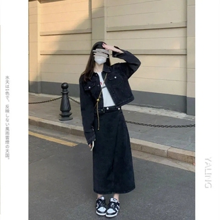 网红新款2026春季韩版黑色牛仔外套半身裙套装女气质宽松夹克短外