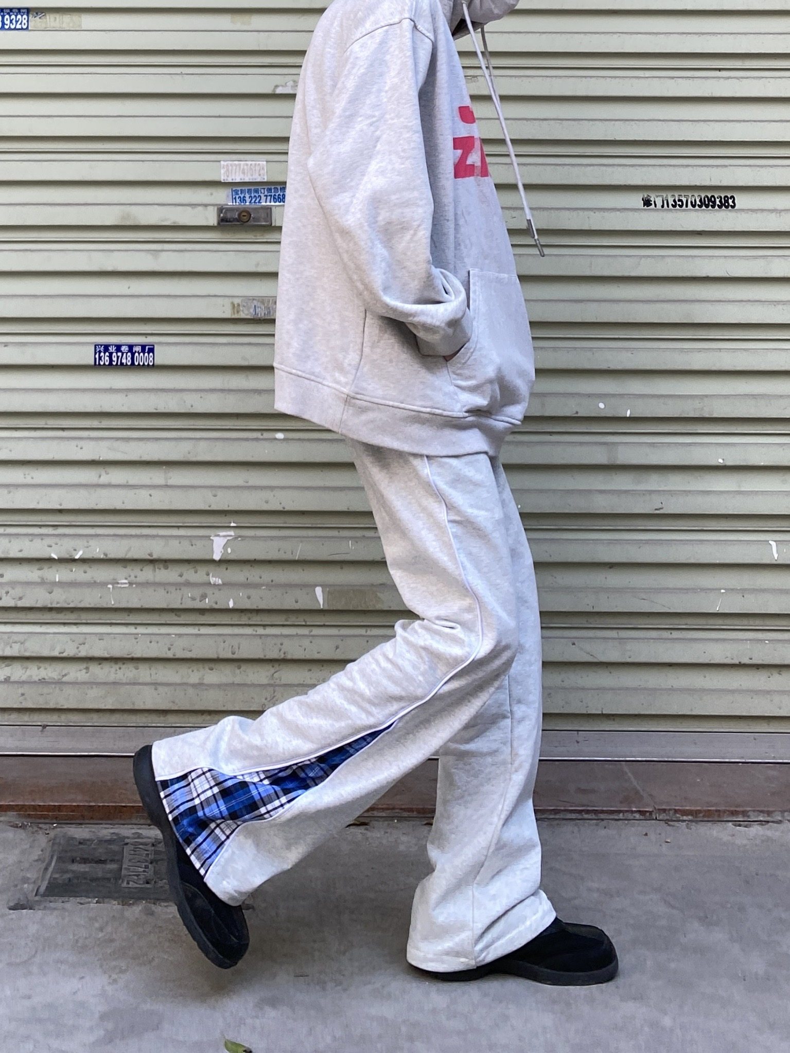 传奇商行2026新款拼接格纹休闲裤男女宽松微喇直筒运动卫裤,男装,休闲裤,淘宝优惠券,粉丝福利购,淘宝优惠卷