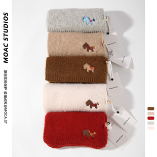 小马刺绣围巾女款2025新款冬季含羊毛新款加厚学生围脖送女朋友