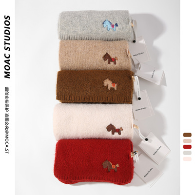 小马刺绣围巾女款2025新款冬季含羊毛新款加厚学生围脖送女朋友