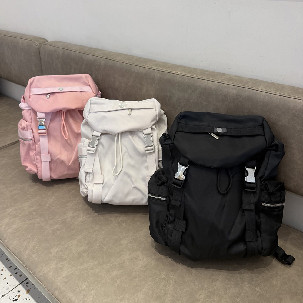 机能风双肩包男女轻便多口袋户外休闲背包运动书包