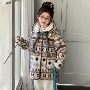 女童外套2026新款大童洋气时髦加绒加厚上衣秋冬季初中生女孩冬装