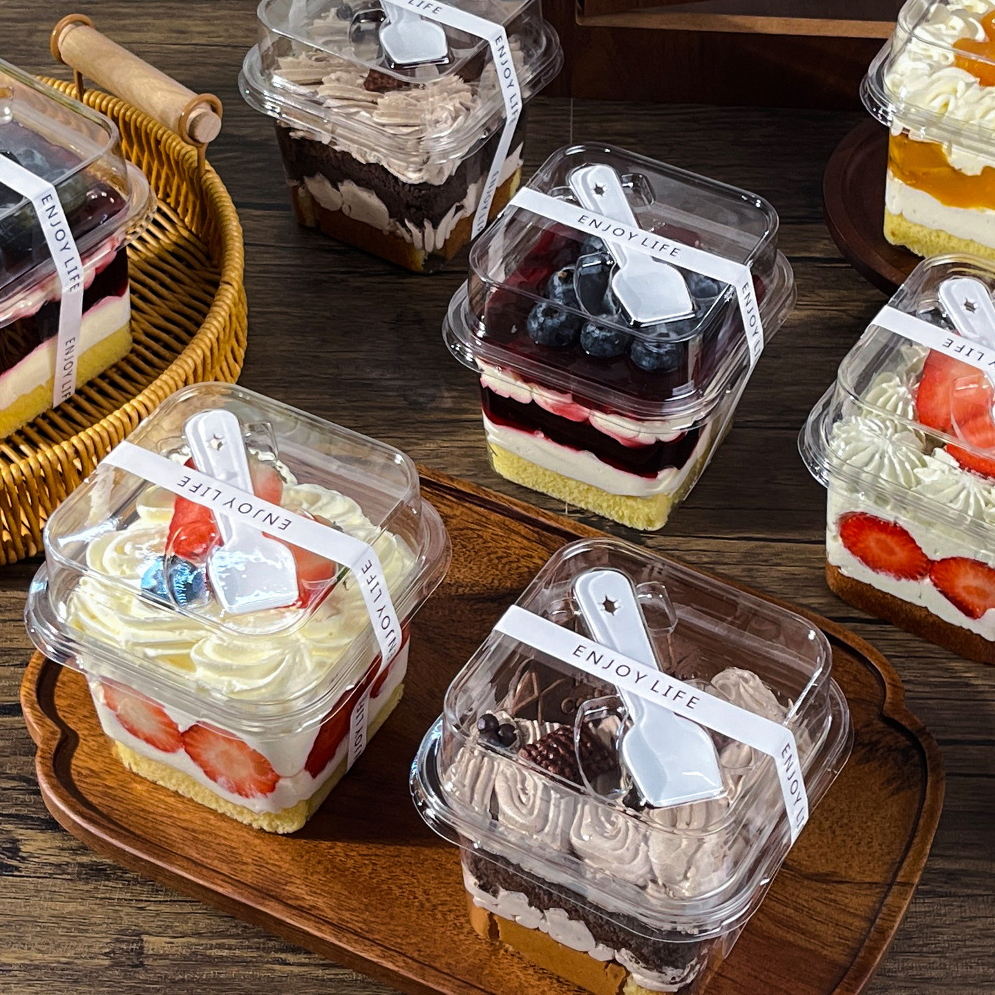 瑞莎方形蛋糕包装盒带勺甜品慕斯摆摊打包透明小西点盒子商用烘焙,厨房/烹饪用具,点心包装盒/包装袋,淘宝优惠券,粉丝福利购,淘宝优惠卷