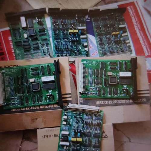 适用浙江中控JX-300X中空板，型号SP233/SP313.议价