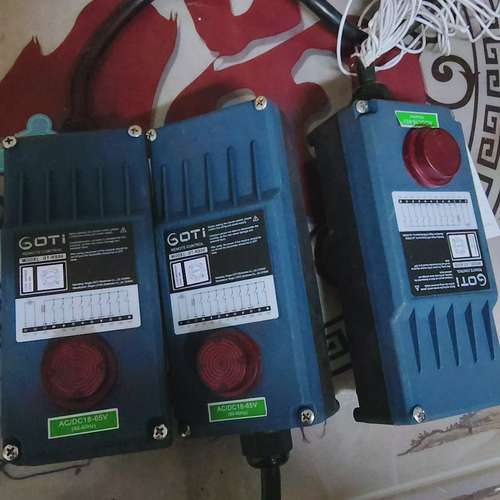 适用GOTI宫田GT-RS08工业遥控器，蓝色外壳，带红色指示灯议价