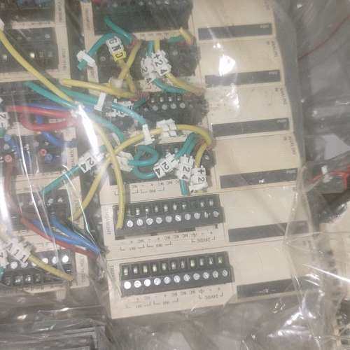 适用TM2AMI2HT PLC模块，品，功能完好。实物议价