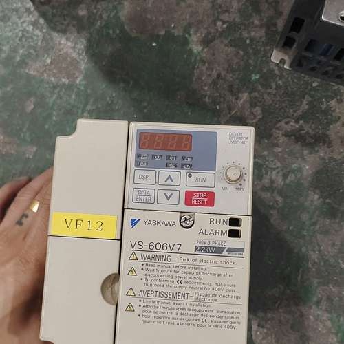 适用2.2KW变频器，CIMR-V7AT22P2，下来的议价