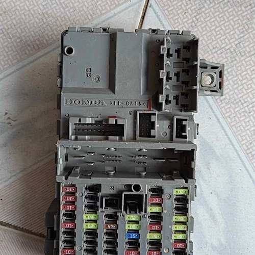 适用雅阁高配保险丝盒总成  成色议价