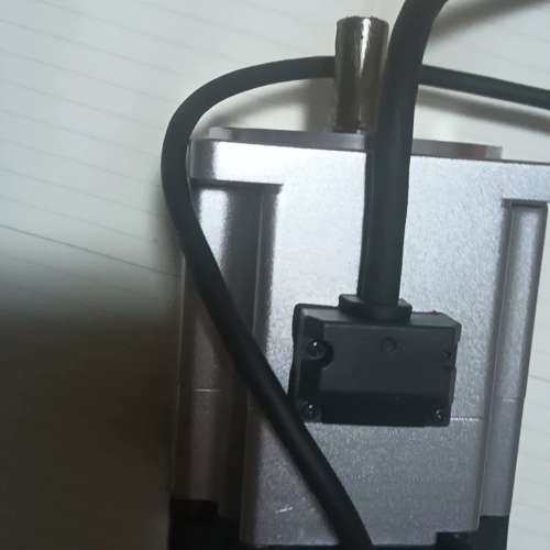 议价伺服电机型号MQMF042L3V2M.（3个）议价