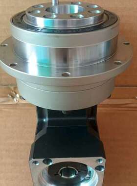 适用200一400w盘式精密行星减速机：速比1/50∥TDR09议价