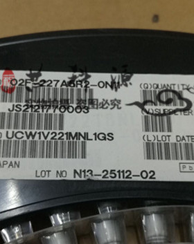UCW1V221MNL1GS 尼吉康贴片电解 35V220UF 220V CW 高频低阻 8x10