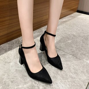 粗跟高跟鞋女黑色尖头5cm一字扣绒面学生浅口职业尖头礼仪工作鞋