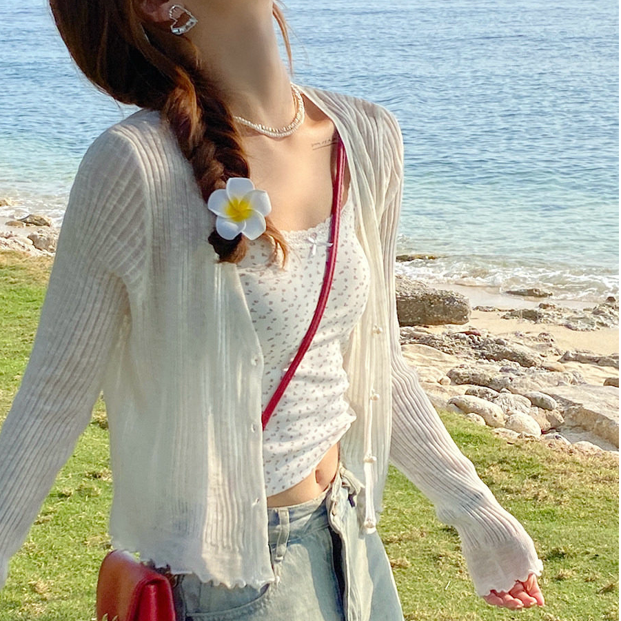 白色开衫2026新款夏季披肩罩衫配吊带裙小外搭的早春针织衫女外套