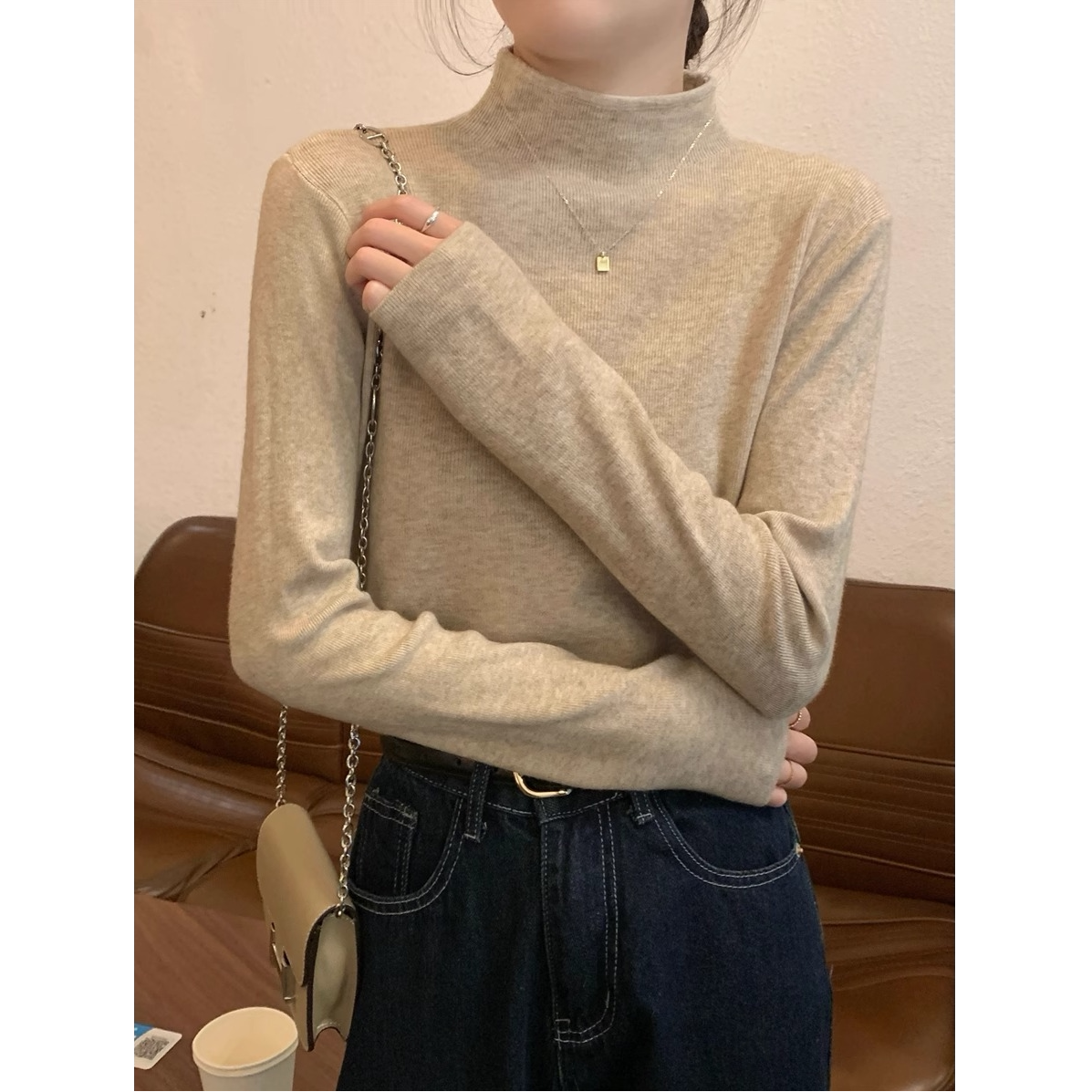 早春半高领加厚保暖软糯毛衣打底衫女宽松内搭燕麦色羊毛针织上衣