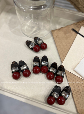 2024春季新款黑茶色鸭嘴夹韩国气质红色豆豆珍珠水钻发夹刘海边夹