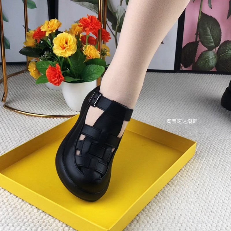 牛皮罗马凉鞋女2025夏季新款真皮厚底镂空女鞋包头猪笼鞋妈妈鞋子
