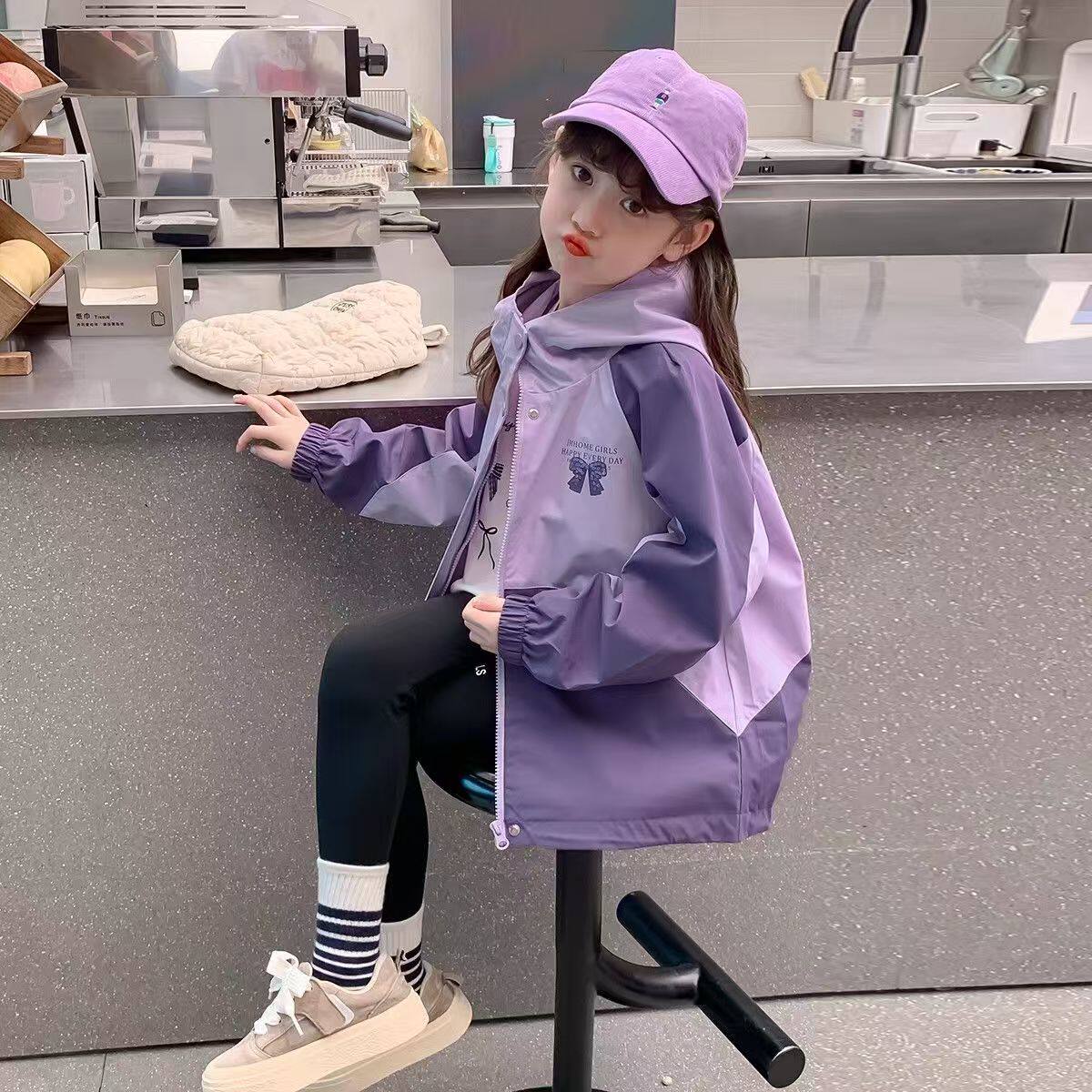 女童外套春秋冬2025新款洋气春款时髦女宝宝儿童装休闲外套冲锋衣