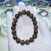 芽庄黑棋沉香手串99沉1.0 11.11克