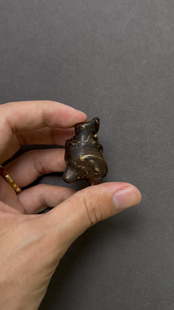 金三角沉香沉水级吊坠天然瘤疤随形随型挂件留疤15克