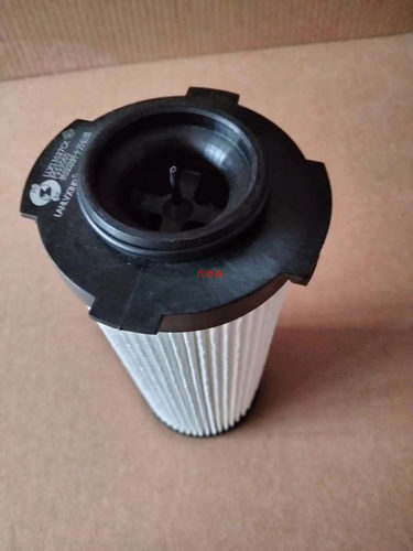 适配豪沃悍将统帅柴油滤芯油水格FS53060 柴滤LG9704552581配件