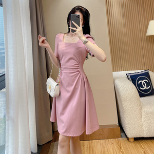 粉色连衣裙2023新款夏季女装气质显瘦高级感设计感小众高腰A字裙