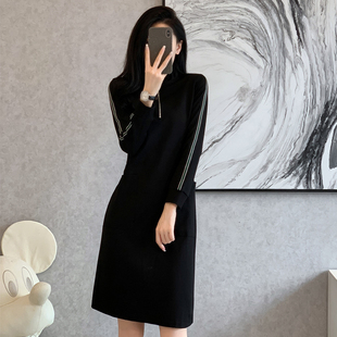 秋季2023新款女装高级感黑色显瘦中长款卫衣裙气质收腰显瘦连衣裙