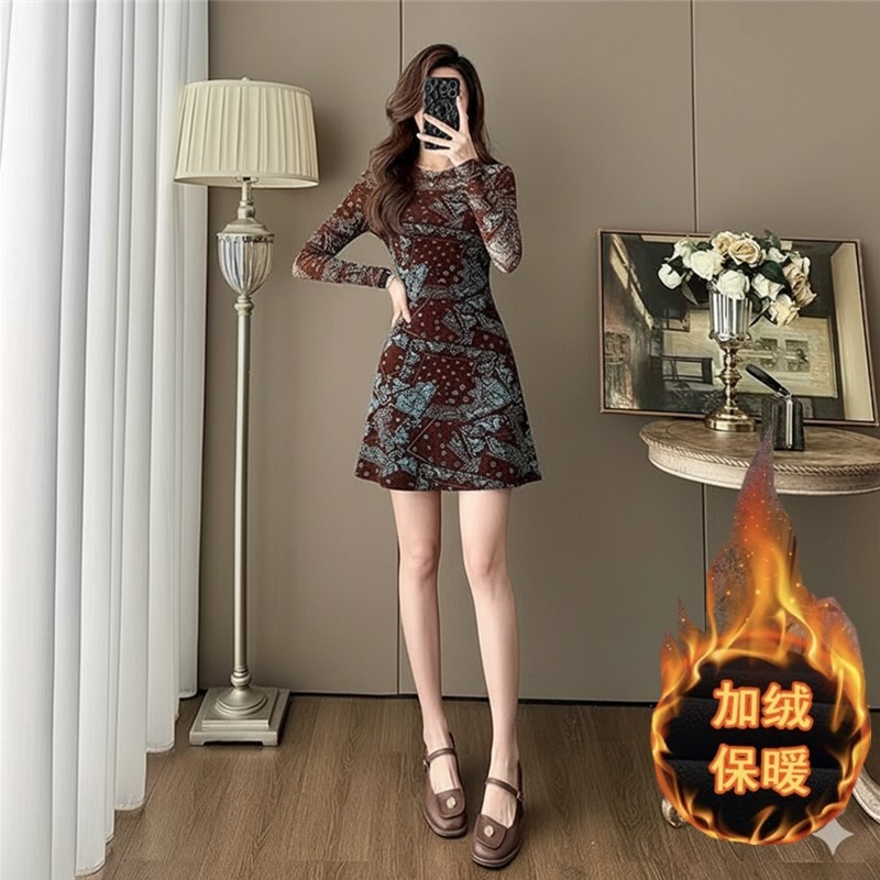 法式复古印花加绒显瘦包臀连衣裙